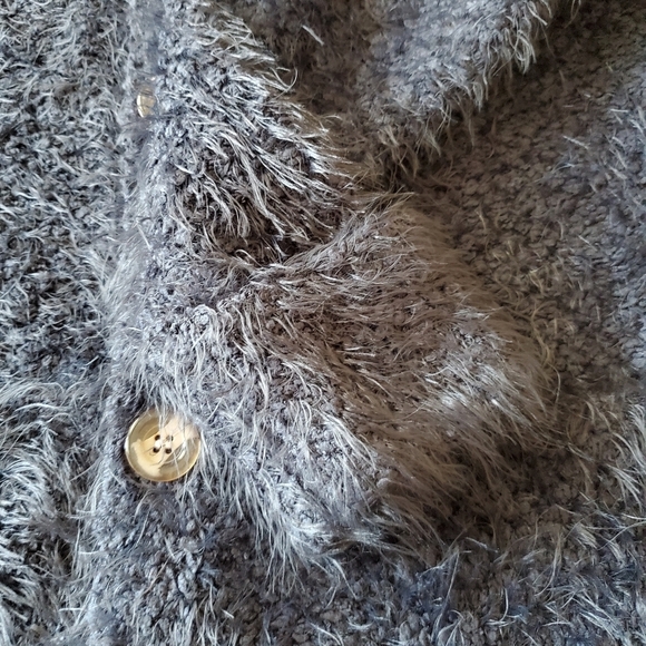 Tobi Feria Cardigan Hoodie Size Medium - Picture 6 of 6